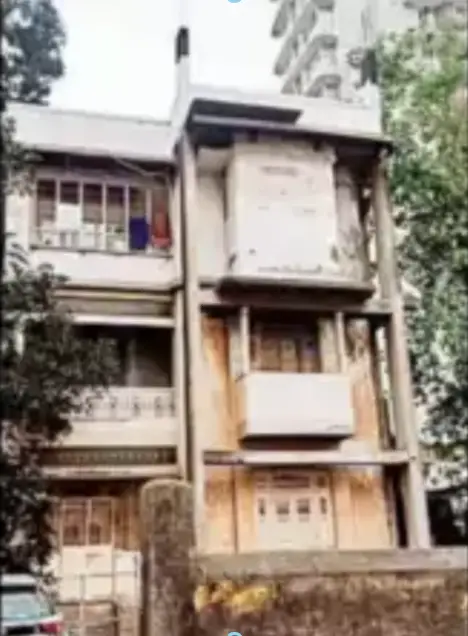 John Abraham buys luxury bungalow in Mumbai ജോൺ എബ്രഹാം മുംബൈയിൽ വാങ്ങിയ ആഡംബര ബംഗ്ലാവിൻറെ വില കേട്ടാൽ നിങ്ങൾ ഞെട്ടും